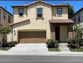 2816 Palma Cir in Corona, CA - Foto de edificio - Building Photo