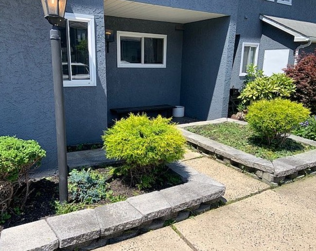 162 Marlyn Ln in Dublin, PA - Building Photo - Building Photo