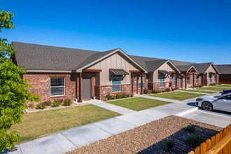 Georgia Villas III in Amarillo, TX - Foto de edificio - Building Photo