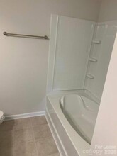 9303 Grand Valley Dr in Charlotte, NC - Building Photo - Building Photo