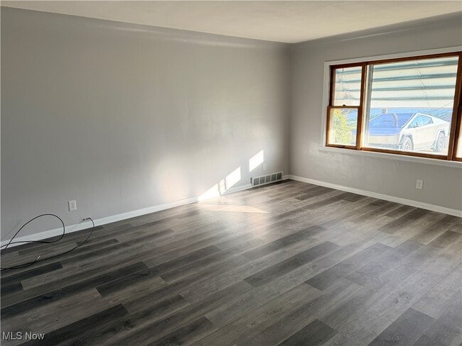 1334 Aberdeen Ave in Youngstown, OH - Building Photo - Building Photo