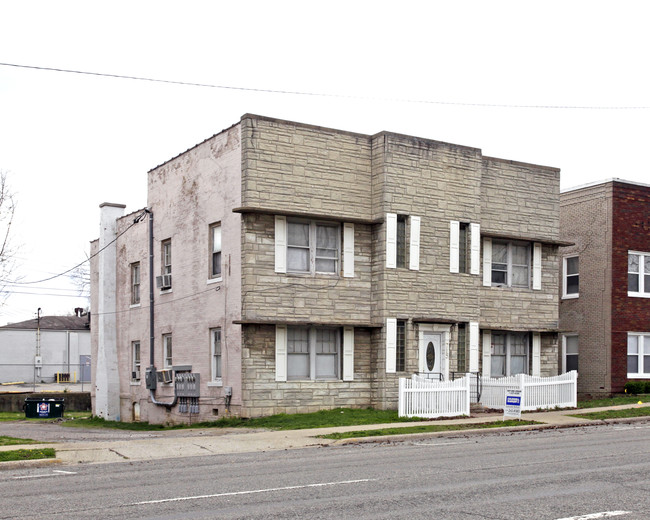 715 Main St in Mount Vernon, IL - Building Photo - Building Photo