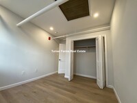 29 Peterborough St, Unit B in Boston, MA - Foto de edificio - Building Photo