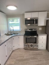 6 Twin Oaks Dr in Asheville, NC - Building Photo - Building Photo