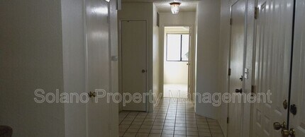 3210 Mustang Cir in Fairfield, CA - Building Photo - Building Photo