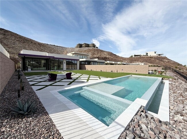 property at 702 Blackrock Rim Dr