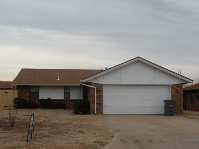 6410 SW Glenhaven Ave in Lawton, OK - Building Photo