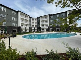 1540 Lebanon Pike in Nashville, TN - Building Photo