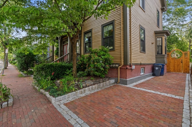 property at 63 Ellery St