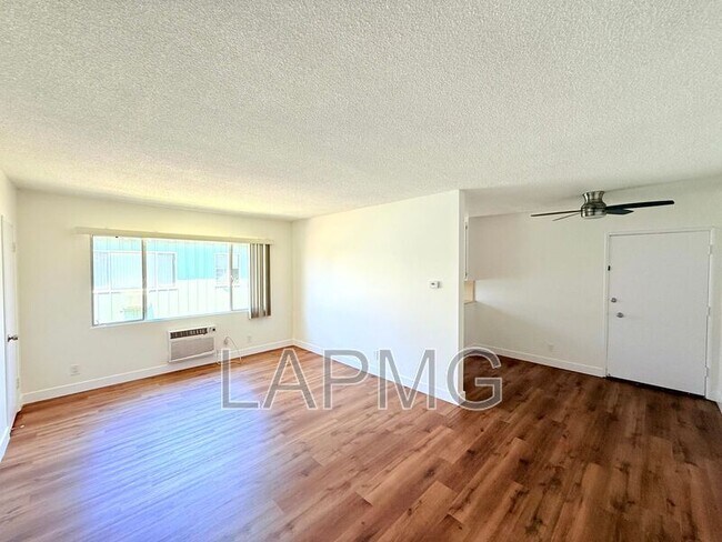 property at 233 N Hollywood Way