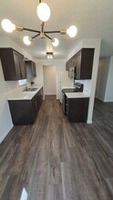 20085 SW Cascadia St in Aloha, OR - Building Photo - Building Photo