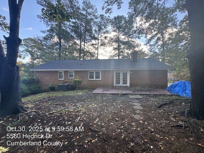 5560 Hedrick Dr in Fayetteville, NC - Building Photo - Building Photo