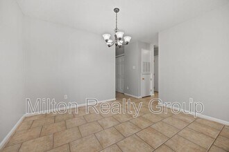 103 Old Spring Hill Ln in Fuquay Varina, NC - Building Photo - Building Photo