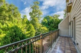 934 W Huron St in Ann Arbor, MI - Building Photo - Building Photo