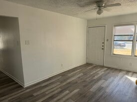 5334 S 7th St in Abilene, TX - Building Photo