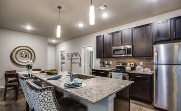 401 Coit Rd in McKinney, TX - Building Photo - Building Photo