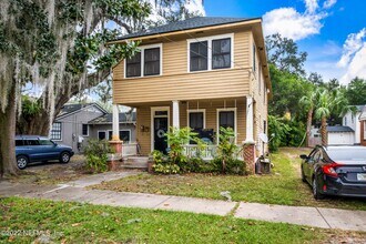 1511 Belmonte Ave in Jacksonville, FL - Building Photo - Building Photo
