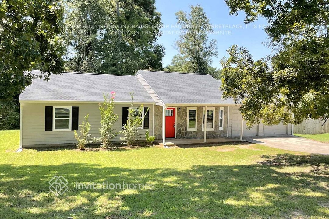 292 Oak Ridge in Auburn, GA - Building Photo