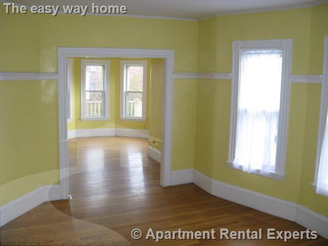 30 Elm St in Somerville, MA - Building Photo