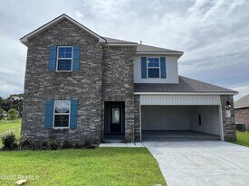 213 Garden Oaks Ave in Youngsville, LA - Building Photo