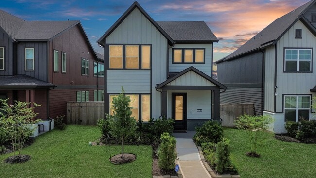 property at 1538 Park Path Dr