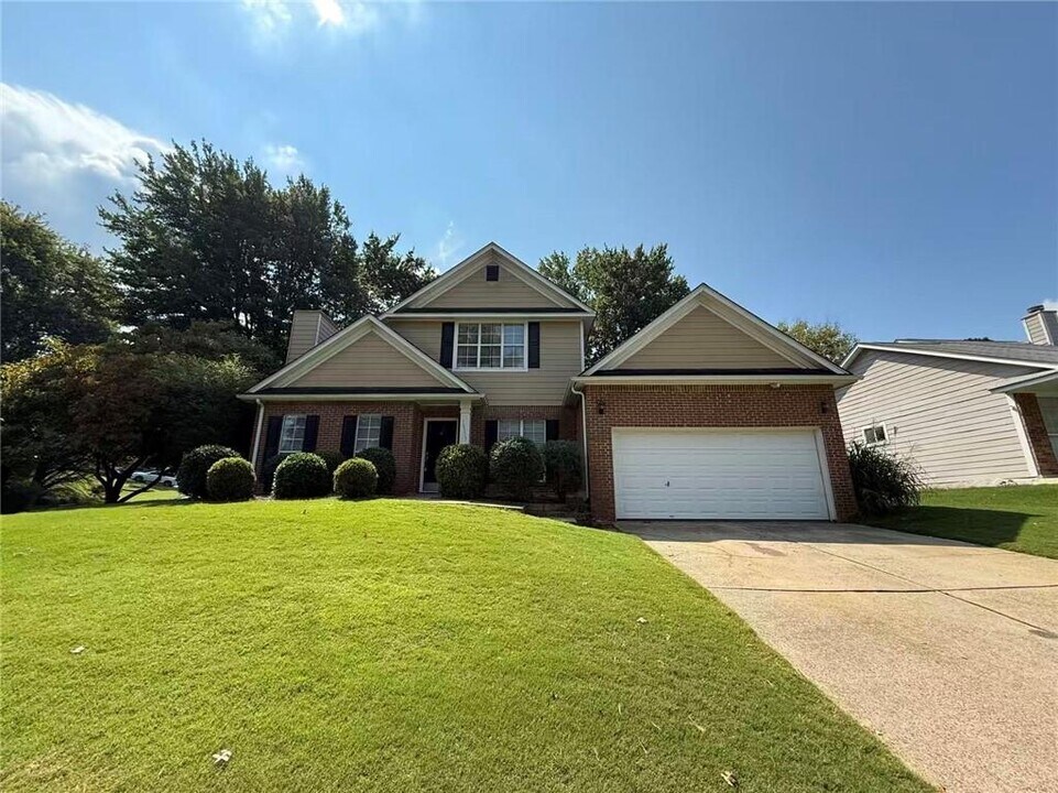 10535 Willow Meadow Cir in Alpharetta, GA - Building Photo