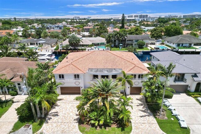 3061 NE 43rd St in Fort Lauderdale, FL - Building Photo - Building Photo