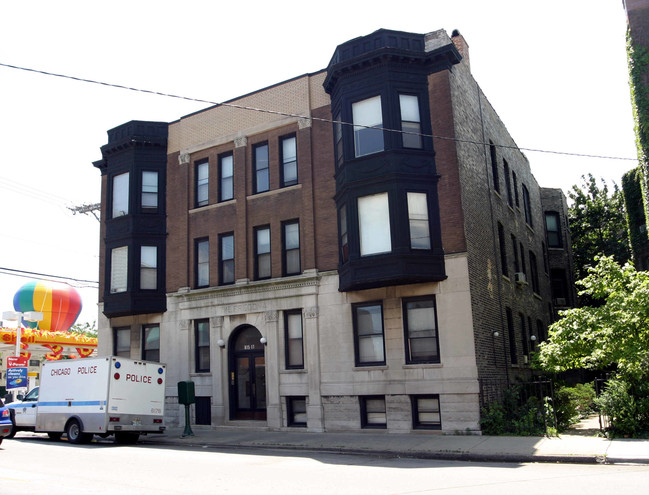 815-817 W Addison St in Chicago, IL - Building Photo - Building Photo