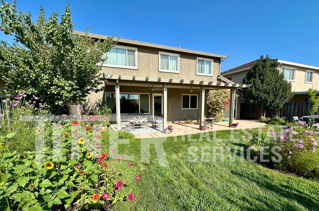 property at 3576 Hume St