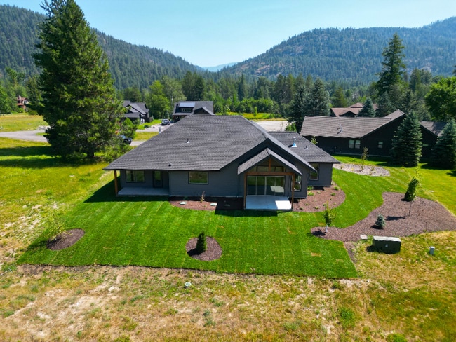 86 Marie Victoria Ct in Sandpoint, ID - Building Photo - Building Photo