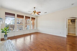 342 Stately Oak Ln in Lake Dallas, TX - Building Photo - Building Photo