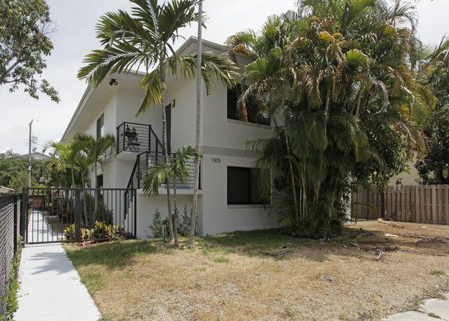 1305 SE 1st St in Fort Lauderdale, FL - Building Photo - Building Photo
