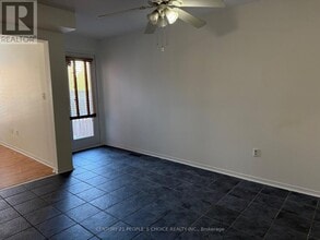 3389 Wild Cherry Ln in Mississauga, ON - Building Photo - Building Photo