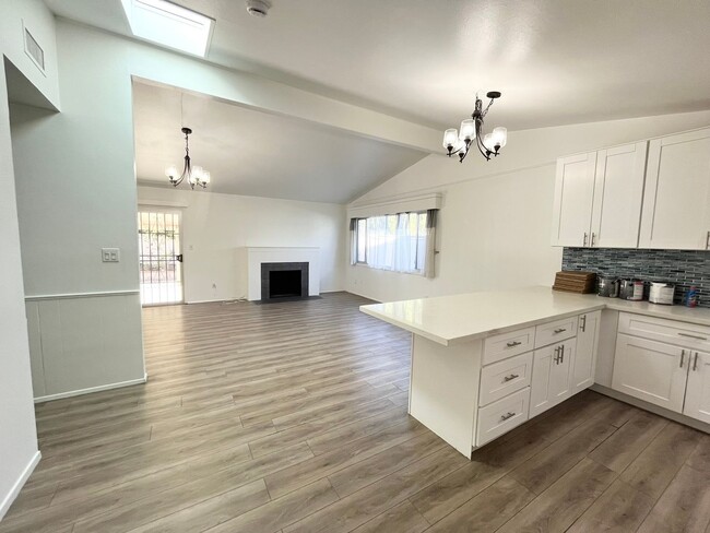 5030 Mt Ararat Dr in San Diego, CA - Building Photo - Building Photo