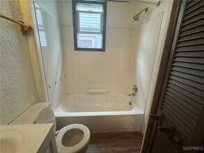 131 Kail St in Buffalo, NY - Building Photo - Building Photo