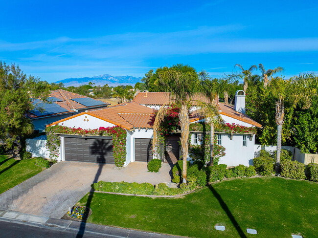 307 Loch Lomond Rd in Rancho Mirage, CA - Building Photo - Building Photo
