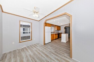 16114 McGregor Dr in Hagerstown, MD - Building Photo - Building Photo