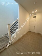 577 N Helm Ln in Clovis, CA - Building Photo - Building Photo