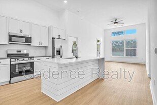 610 S Kerr Ave in Wilmington, NC - Building Photo