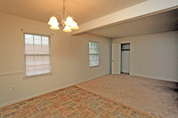 Colonial Point Apartments in Gloucester Point, VA - Building Photo - Interior Photo