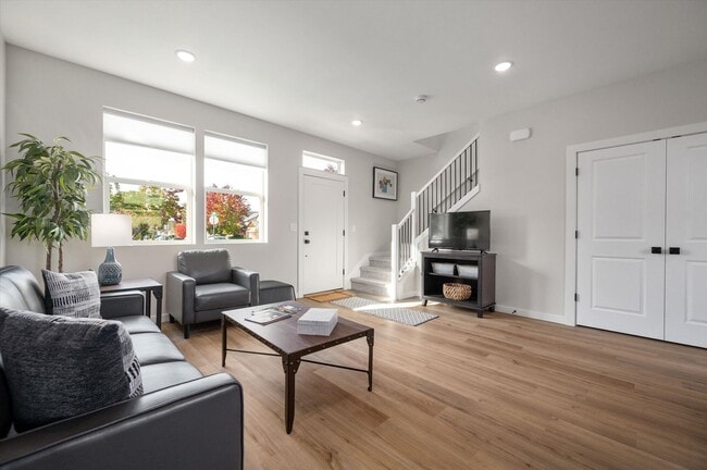 property at 2772 Crater Ln