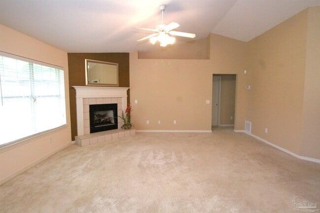 2026 Ziglar Rd in Gonzalez, FL - Building Photo - Building Photo