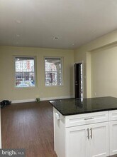 5231 Spruce St in Philadelphia, PA - Building Photo - Building Photo