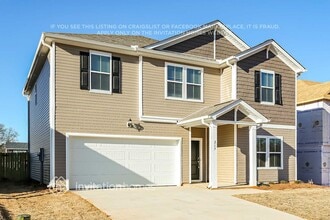 217 White Flds Ave in Fountain Inn, SC - Building Photo - Building Photo