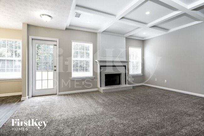 property at 3921 Plantation Mill Dr