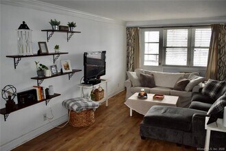 444 Bedford St-Unit -9N in Stamford, CT - Building Photo - Building Photo