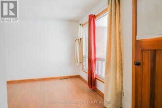 35 Jellicoe Crescent in Brampton, ON - Building Photo - Building Photo