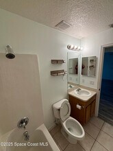 1090 Early Dr NW in Palm Bay, FL - Building Photo - Building Photo