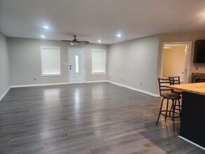 93 Washington Dr in Almo, KY - Building Photo - Building Photo