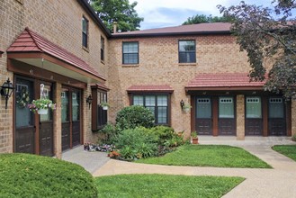 Powder Mill Apartments in York, PA - Building Photo - Building Photo